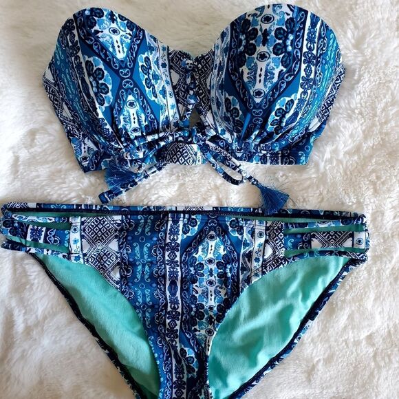 New Xhilaration Multi Blue Bikini Size M - Picture 2 of 5
